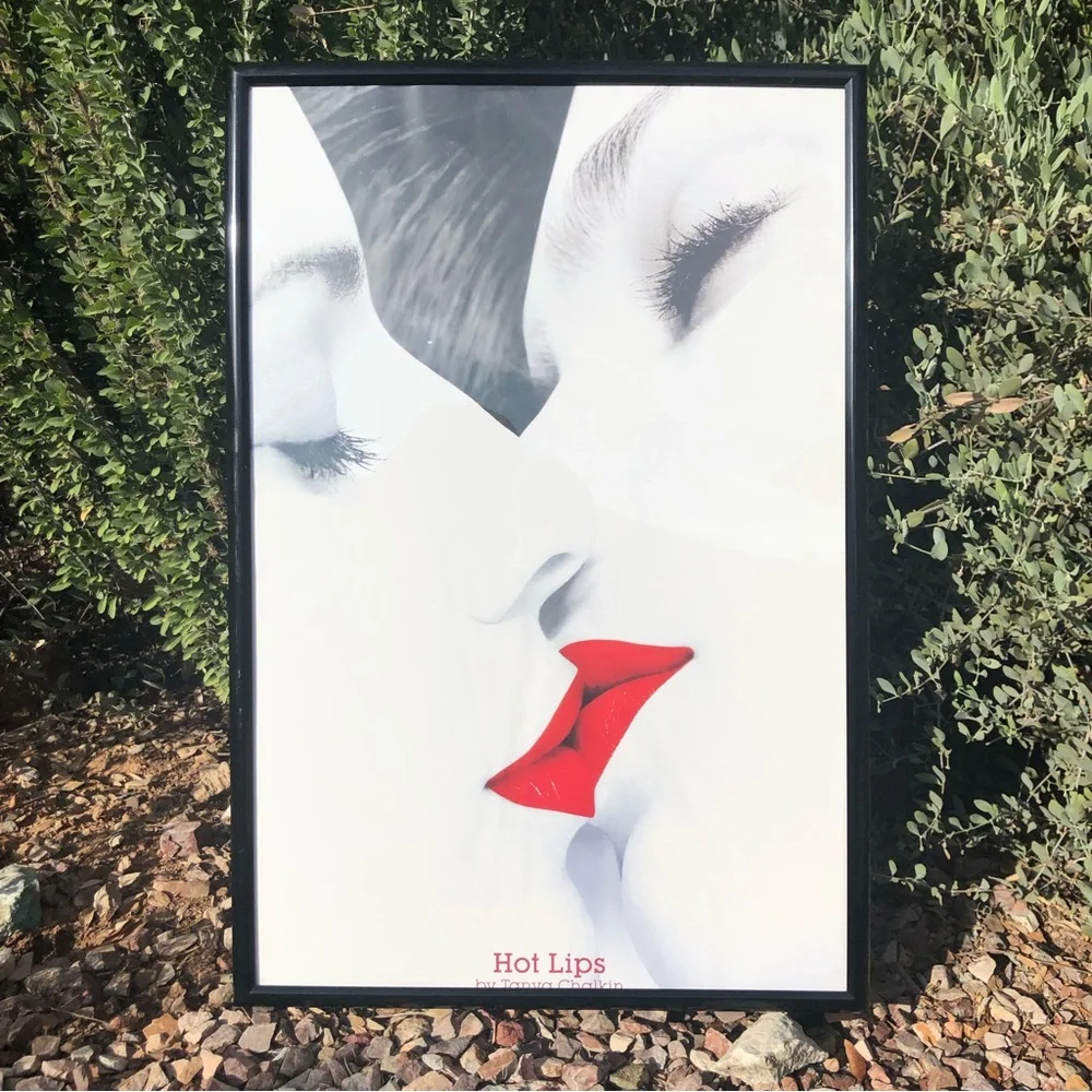 👄TanYa ChAlKin FraMed PoStEr H0T LiPs💄